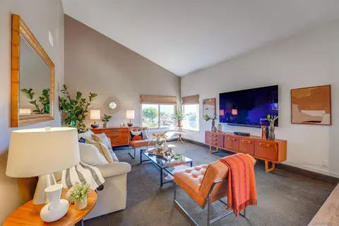 Living - 4336 Avenida Gregory, Spring Valley, CA 91977 photo 3 of 8