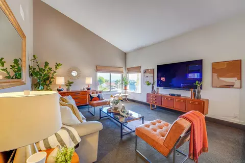 Living - 4336 Avenida Gregory, Spring Valley, CA 91977 photo 2 of 8