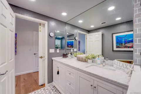 Bath - 4336 Avenida Gregory, Spring Valley, CA 91977 photo 1 of 4