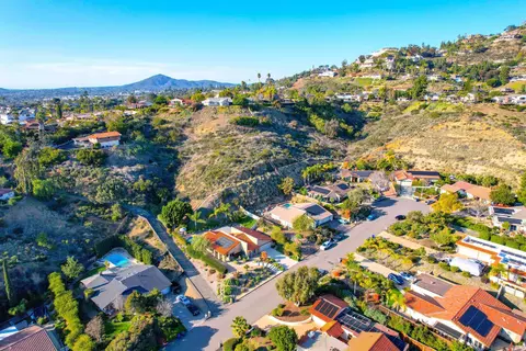 View/Area - 4336 Avenida Gregory, Spring Valley, CA 91977 photo 5 of 7