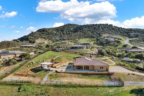 12057 Via Trevi, Lakeside, CA 92040