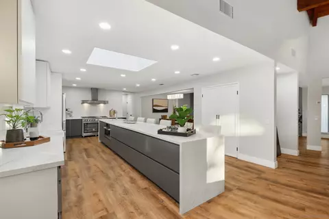 Kitchen - 12816 Camino Del Valle, Poway, CA 92064 photo 5 of 6