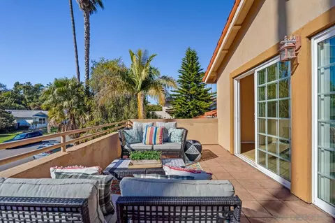 Exterior - 14249 Mango Dr, Del Mar, CA 92014 photo 11 of 17