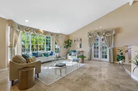 Living - 14249 Mango Dr, Del Mar, CA 92014 photo 1 of 10