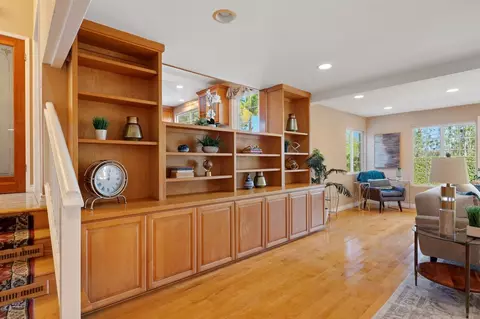 Other - 14249 Mango Dr, Del Mar, CA 92014 photo 4 of 8