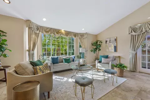 Living - 14249 Mango Dr, Del Mar, CA 92014 photo 2 of 10