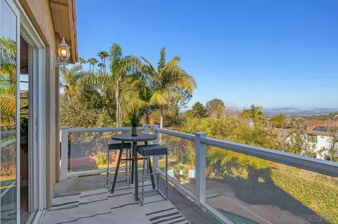 Exterior - 14249 Mango Dr, Del Mar, CA 92014 photo 8 of 17