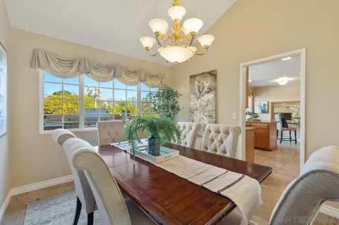 Dining - 14249 Mango Dr, Del Mar, CA 92014 photo 2 of 2