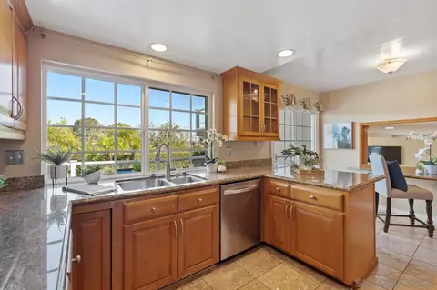 Kitchen - 14249 Mango Dr, Del Mar, CA 92014 photo 2 of 4