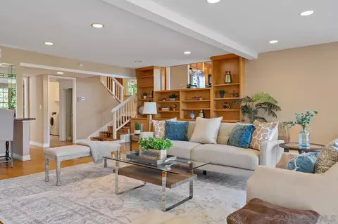 Living - 14249 Mango Dr, Del Mar, CA 92014 photo 8 of 10
