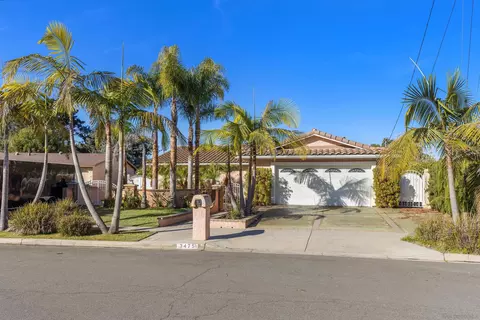 3475 Catalina Dr, Carlsbad, CA 92010