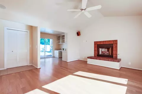 Living - 14853 Sunrise Dr, Poway, CA 92064 photo 2 of 2