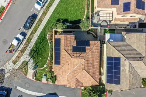 Exterior - 271 Spotted Saddle Way, Fallbrook, CA 92028 photo 3 of 6