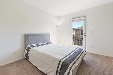 Bedroom - 271 Spotted Saddle Way, Fallbrook, CA 92028 photo 4 of 4
