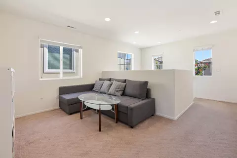 Living - 271 Spotted Saddle Way, Fallbrook, CA 92028 photo 2 of 2