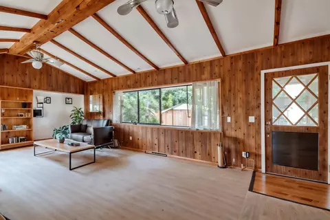 Living - 3516 S Cordoba Ave, Spring Valley, CA 91977 photo 3 of 4