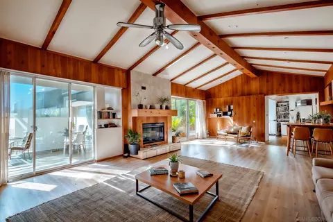 Living - 3516 S Cordoba Ave, Spring Valley, CA 91977 photo 2 of 4