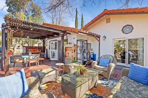 Exterior - 24730 Bjoin Rd, Ramona, CA 92065 photo 3 of 11