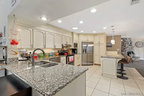 Kitchen - 24730 Bjoin Rd, Ramona, CA 92065 photo 1 of 2