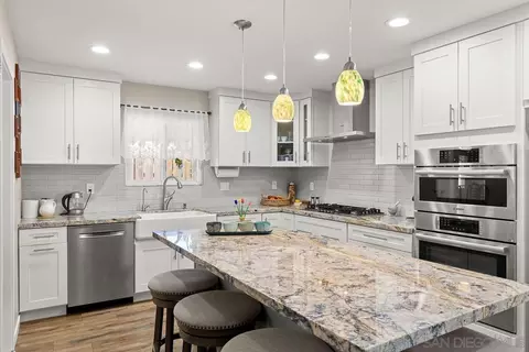 2148 Medford Ave, Escondido, CA 92027