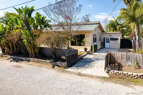 2152 Glencoe Dr, Lemon Grove, CA 91945