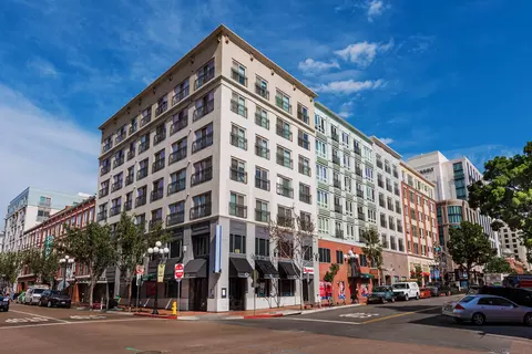 445 Island Ave #604, San Diego, CA 92101