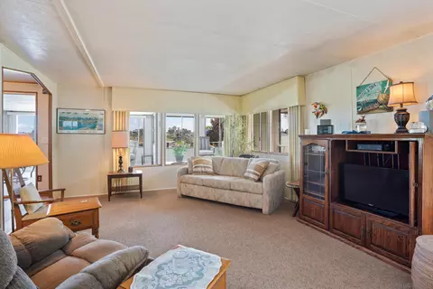 Living - 444 N El Camino Real #92, Encinitas, CA 92024 photo 2 of 5