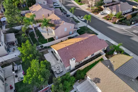 View/Area - 31915 Calle Vimianzo, Temecula, CA 92592 photo 5 of 8