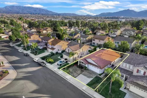 View/Area - 31915 Calle Vimianzo, Temecula, CA 92592 photo 7 of 8