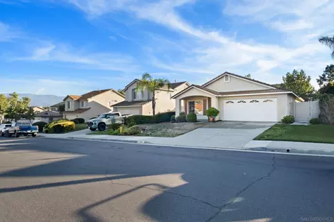 Exterior - 31915 Calle Vimianzo, Temecula, CA 92592 photo 11 of 12