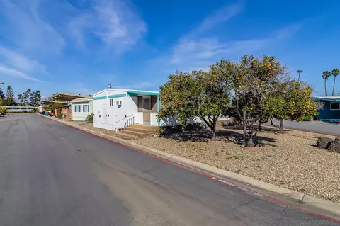 89 Chico Ln, Oceanside, CA 92058 photo 24