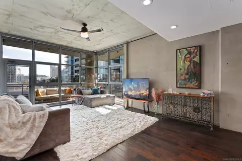 1494 Union St #701, San Diego, CA 92101