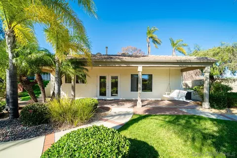 Exterior - 2048 Avocado Knoll Ln, Fallbrook, CA 92028 photo 18 of 24