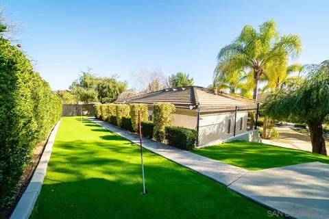 Exterior - 2048 Avocado Knoll Ln, Fallbrook, CA 92028 photo 21 of 24