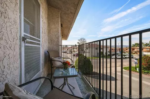 Exterior - 12142 Orange Crest Ct #4, Lakeside, CA 92040 photo 5 of 8