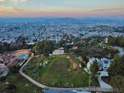 902 Bernita Rd #493-400-07-00, El Cajon, CA 92020