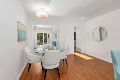 Dining - 1437 Temple Heights Dr, Oceanside, CA 92056 photo 1 of 3