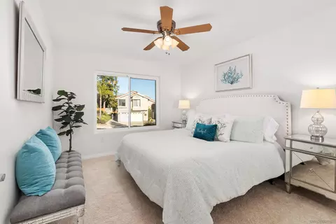 Bedroom - 1437 Temple Heights Dr, Oceanside, CA 92056 photo 3 of 4