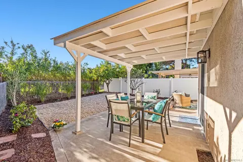Exterior - 1437 Temple Heights Dr, Oceanside, CA 92056 photo 7 of 12