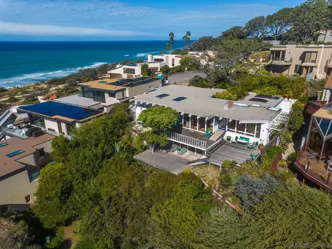 View/Area - 495 W Ocean View Ave, Del Mar, CA 92014 photo 4 of 5