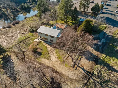 View/Area - 1927 4th, Julian, CA 92036 photo 2 of 10