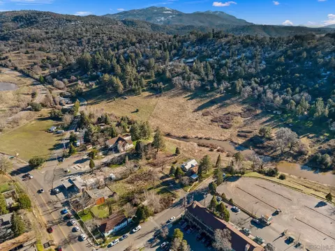 View/Area - 1927 4th, Julian, CA 92036 photo 8 of 10