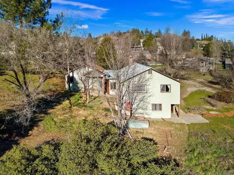 Exterior - 1927 4th, Julian, CA 92036 photo 5 of 14