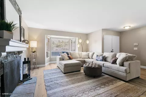 Living - 9626 Dorsal Dr, Lakeside, CA 92040 photo 3 of 4