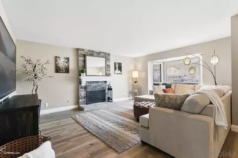 Living - 9626 Dorsal Dr, Lakeside, CA 92040 photo 2 of 4