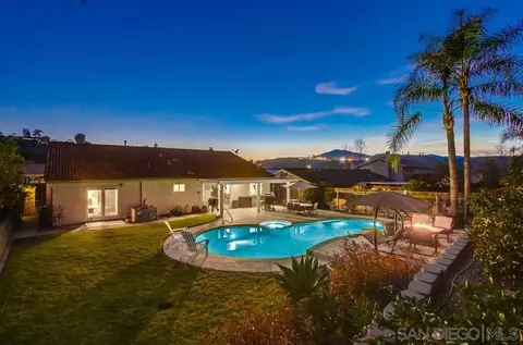 Exterior - 2174 Hillslake Dr, El Cajon, CA 92020 photo 7 of 11