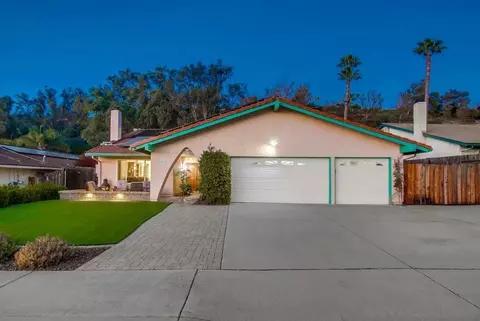 2174 Hillslake Dr, El Cajon, CA 92020