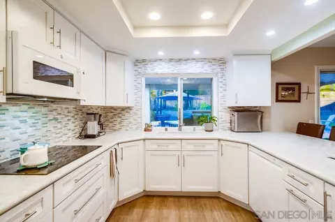 Kitchen - 2174 Hillslake Dr, El Cajon, CA 92020 photo 2 of 5