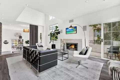 5129 Renaissance Ave #A, San Diego, CA 92122