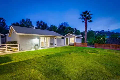 Exterior - 1046 Salem St, Vista, CA 92084 photo 8 of 15